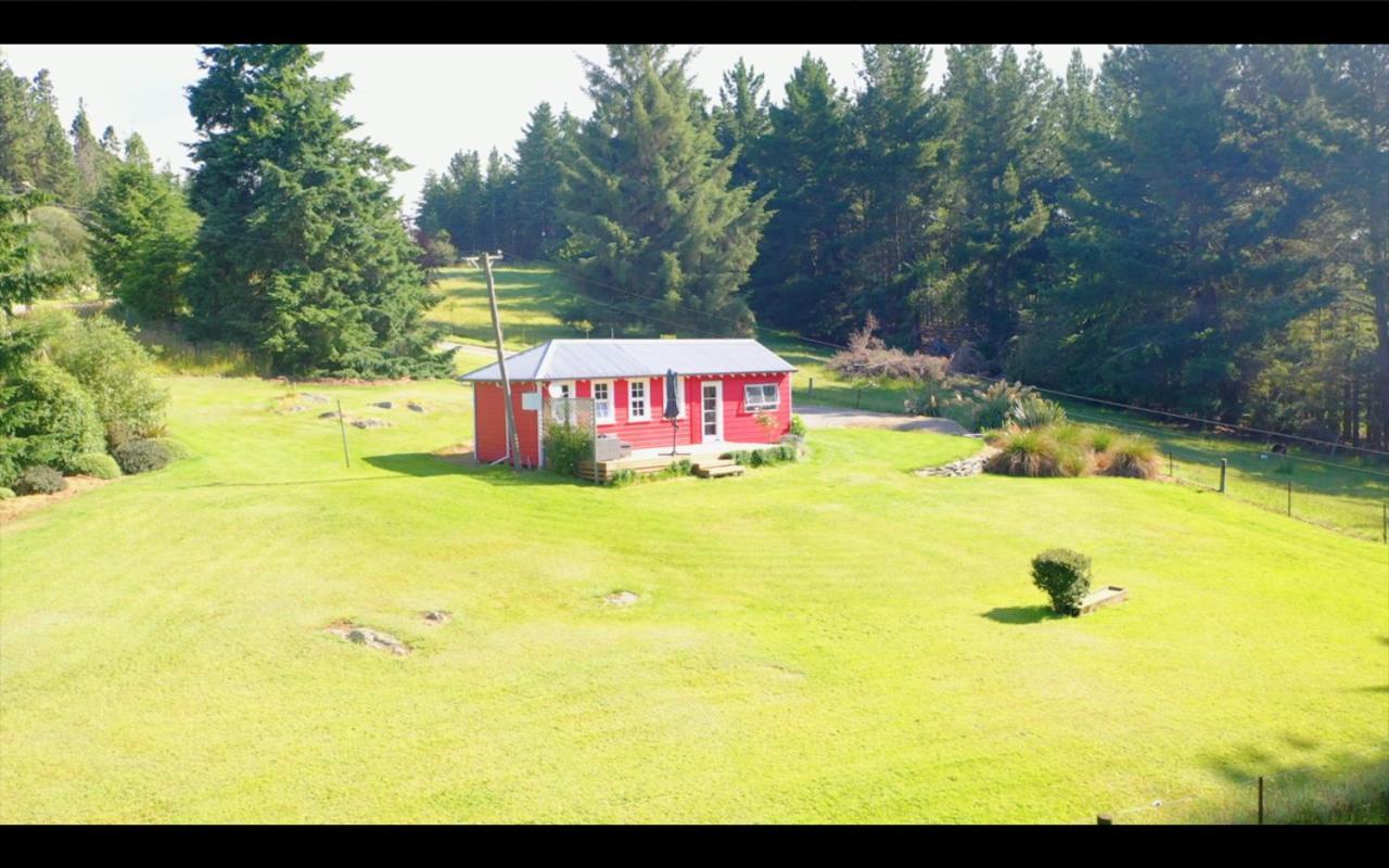 مبيت وإفطار أومارا Little Red School House المظهر الخارجي الصورة