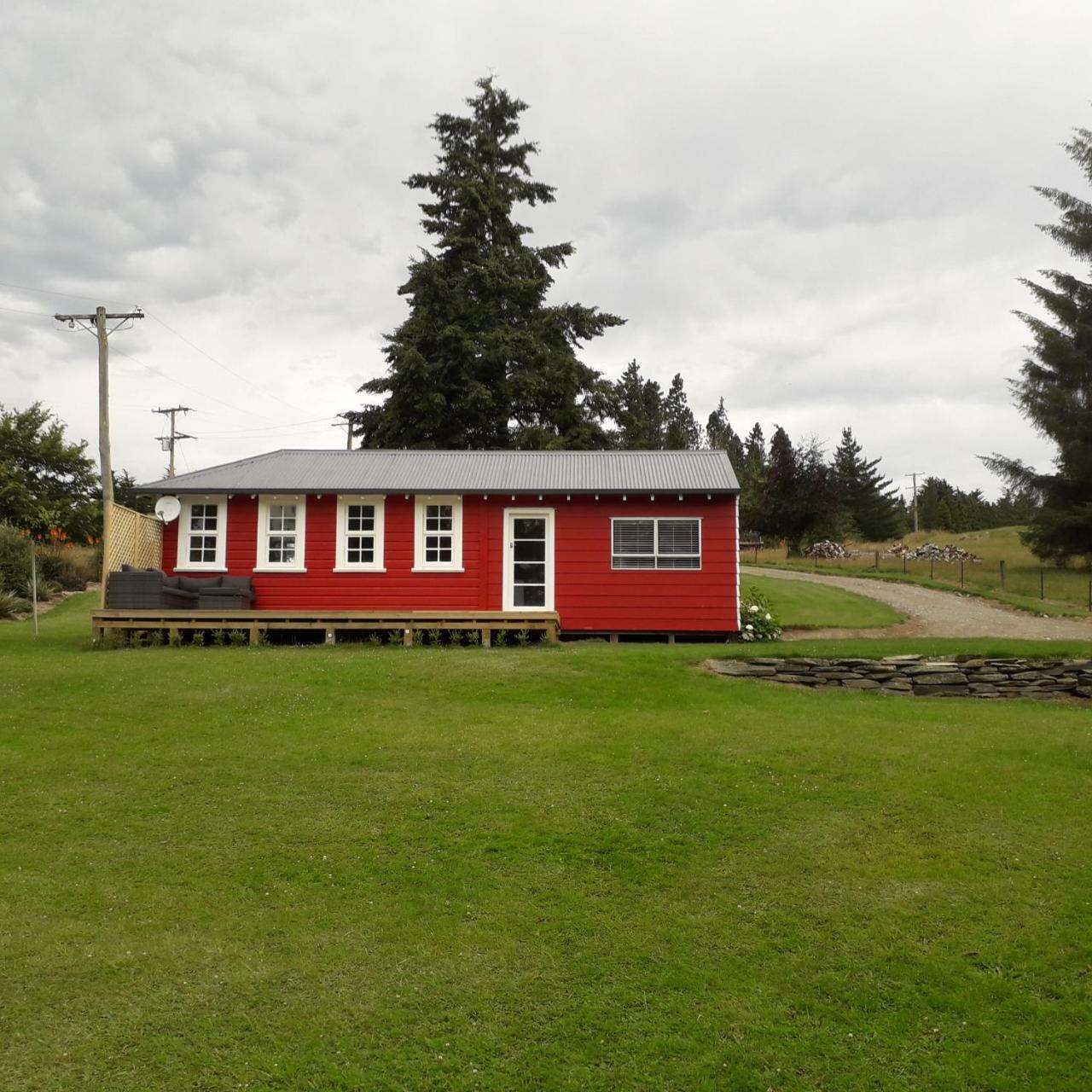 مبيت وإفطار أومارا Little Red School House المظهر الخارجي الصورة